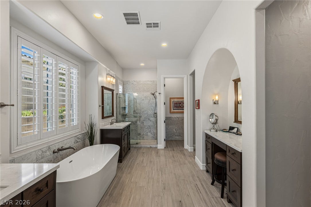 10713 Beringer Drive, Las Vegas, NV 89144 10713 Beringer Drive, Las Vegas, NV 89144