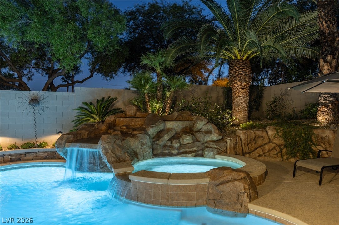 10713 Beringer Drive, Las Vegas, NV 89144 10713 Beringer Drive, Las Vegas, NV 89144