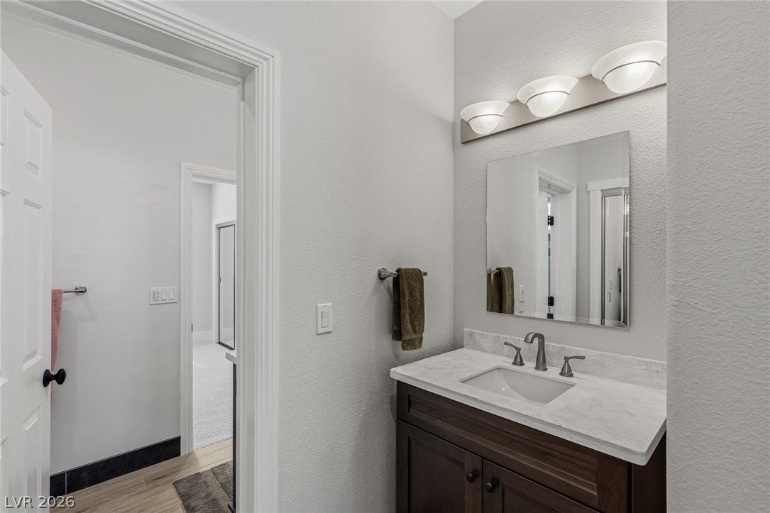10713 Beringer Drive, Las Vegas, NV 89144 10713 Beringer Drive, Las Vegas, NV 89144