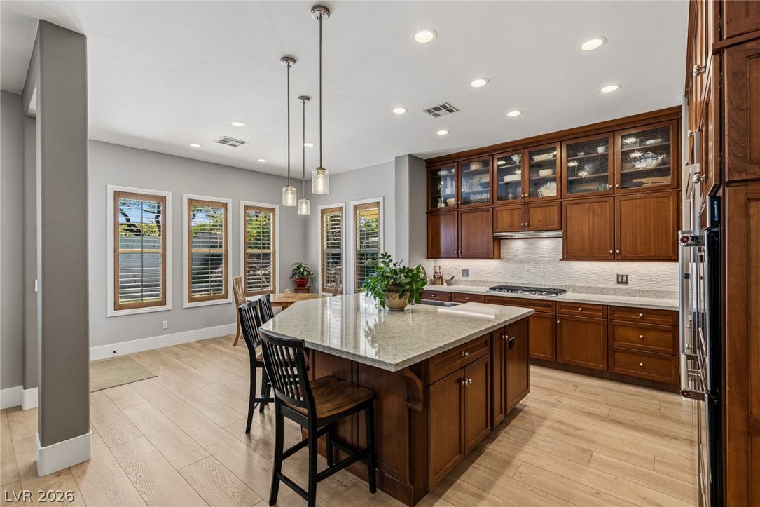 10713 Beringer Drive, Las Vegas, NV 89144 10713 Beringer Drive, Las Vegas, NV 89144