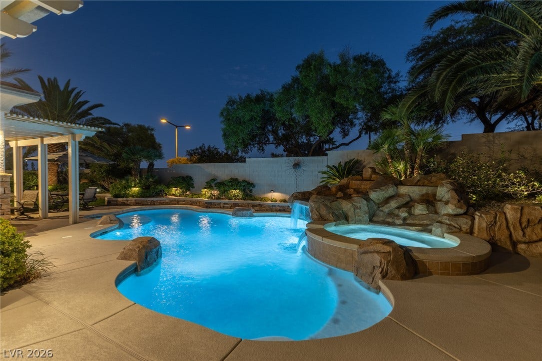 10713 Beringer Drive, Las Vegas, NV 89144 10713 Beringer Drive, Las Vegas, NV 89144