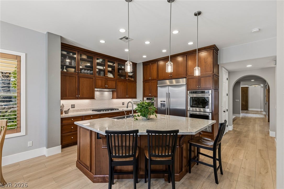 10713 Beringer Drive, Las Vegas, NV 89144 10713 Beringer Drive, Las Vegas, NV 89144