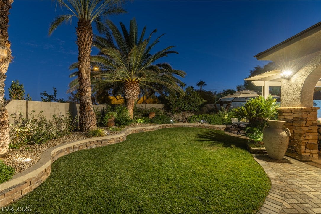 10713 Beringer Drive, Las Vegas, NV 89144 10713 Beringer Drive, Las Vegas, NV 89144