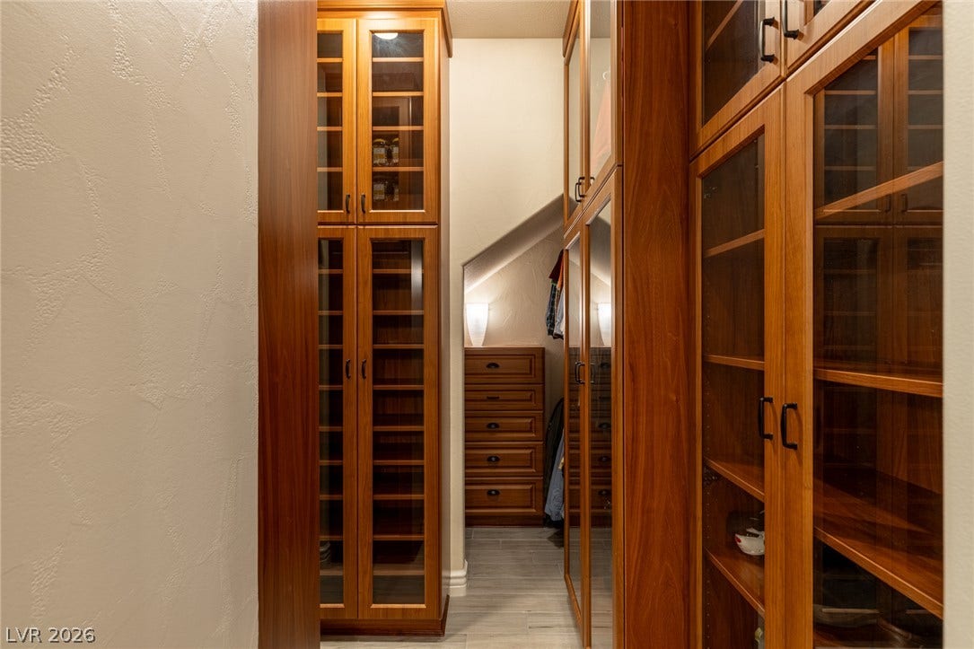 10713 Beringer Drive, Las Vegas, NV 89144 10713 Beringer Drive, Las Vegas, NV 89144