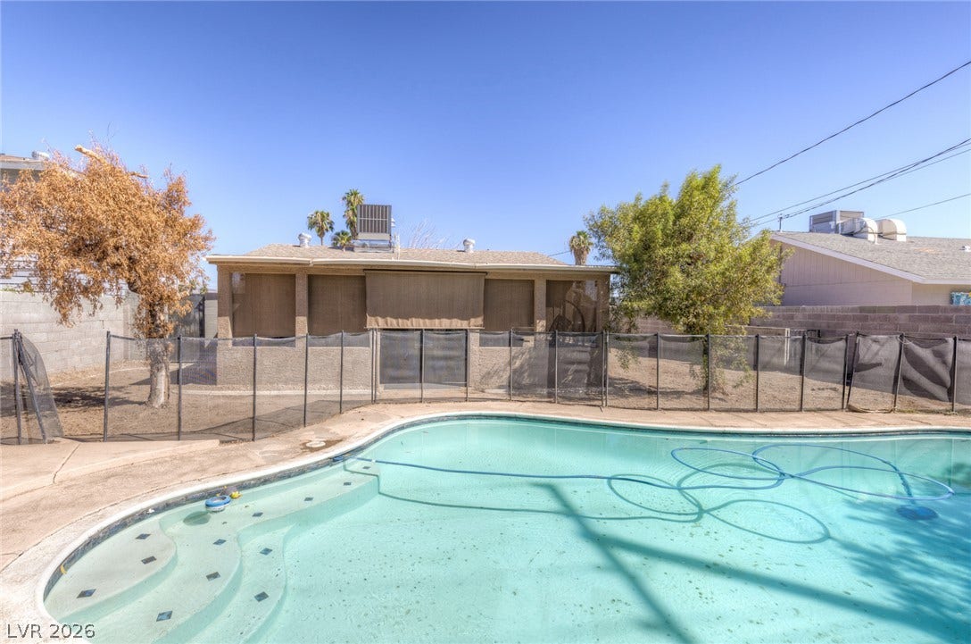 1305 N Mojave Road, Las Vegas, NV 89101 1305 N Mojave Road, Las Vegas, NV 89101