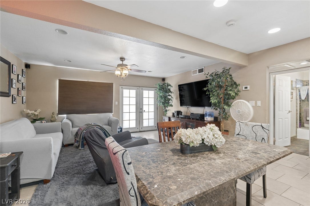 1305 N Mojave Road, Las Vegas, NV 89101 1305 N Mojave Road, Las Vegas, NV 89101