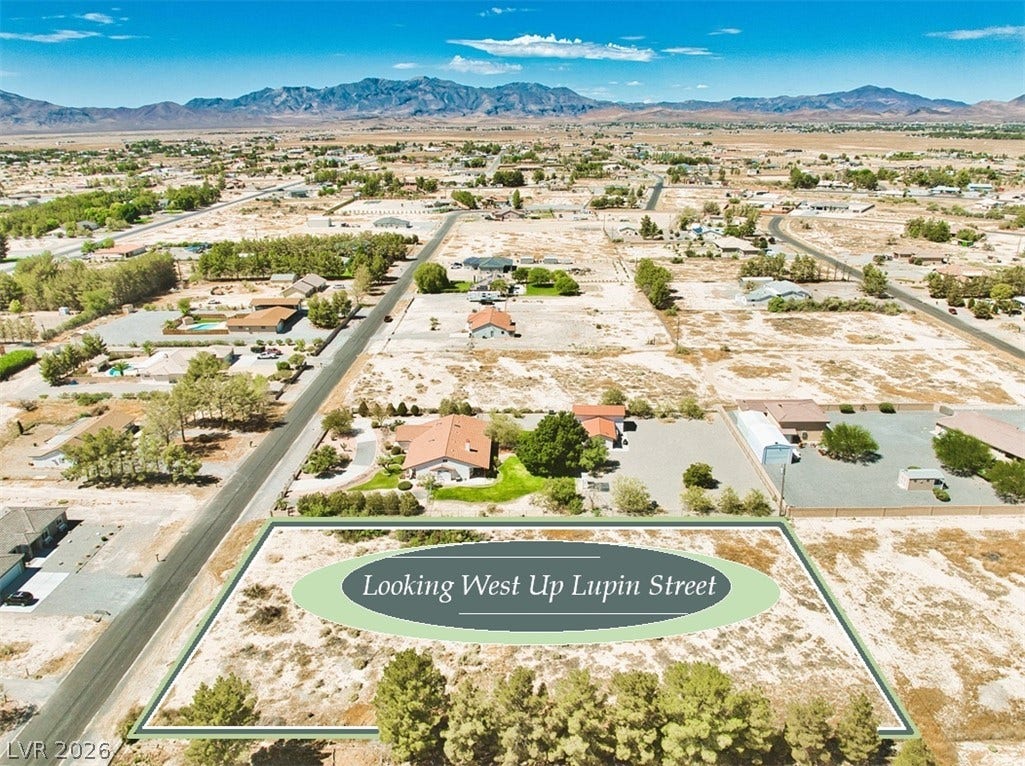 850 W Lupin Street, Pahrump, NV 89048