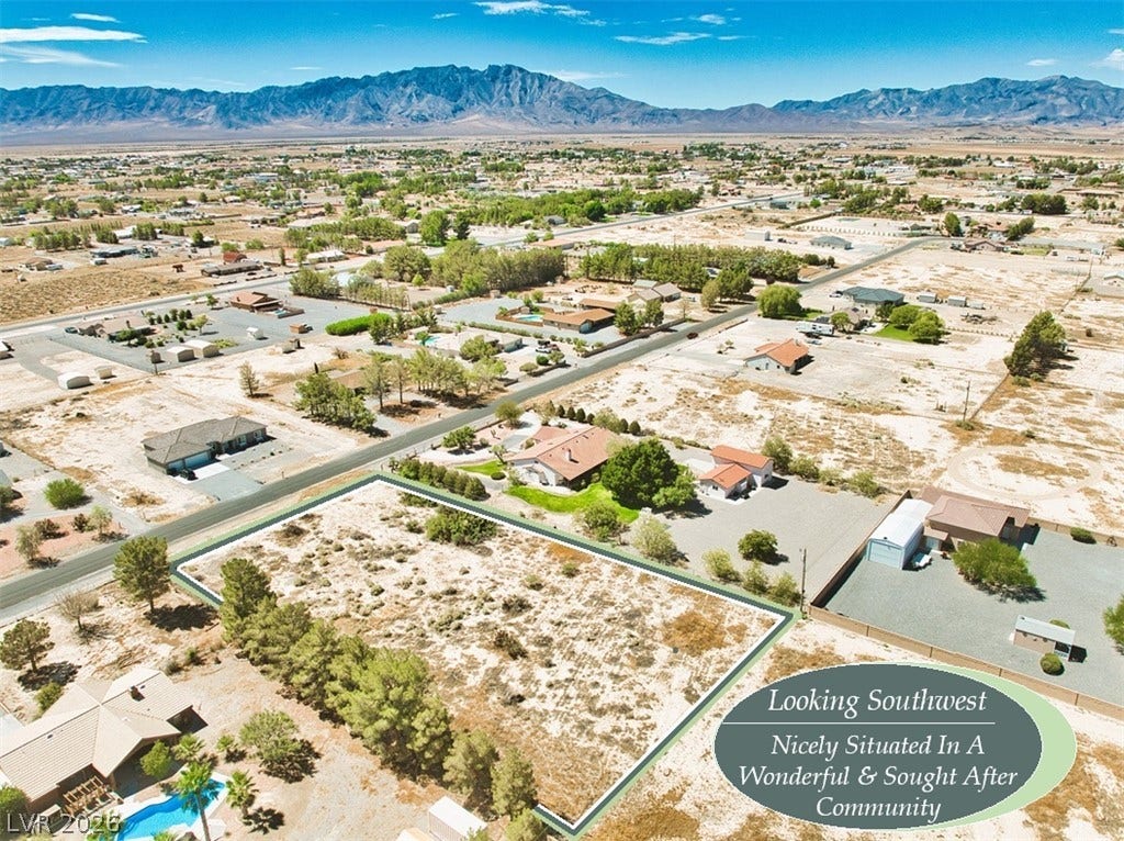 850 W Lupin Street, Pahrump, NV 89048