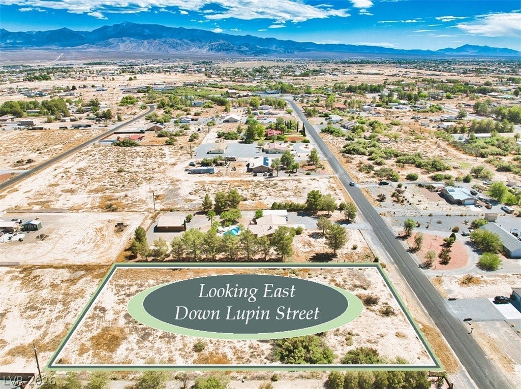 850 W Lupin Street, Pahrump, NV 89048