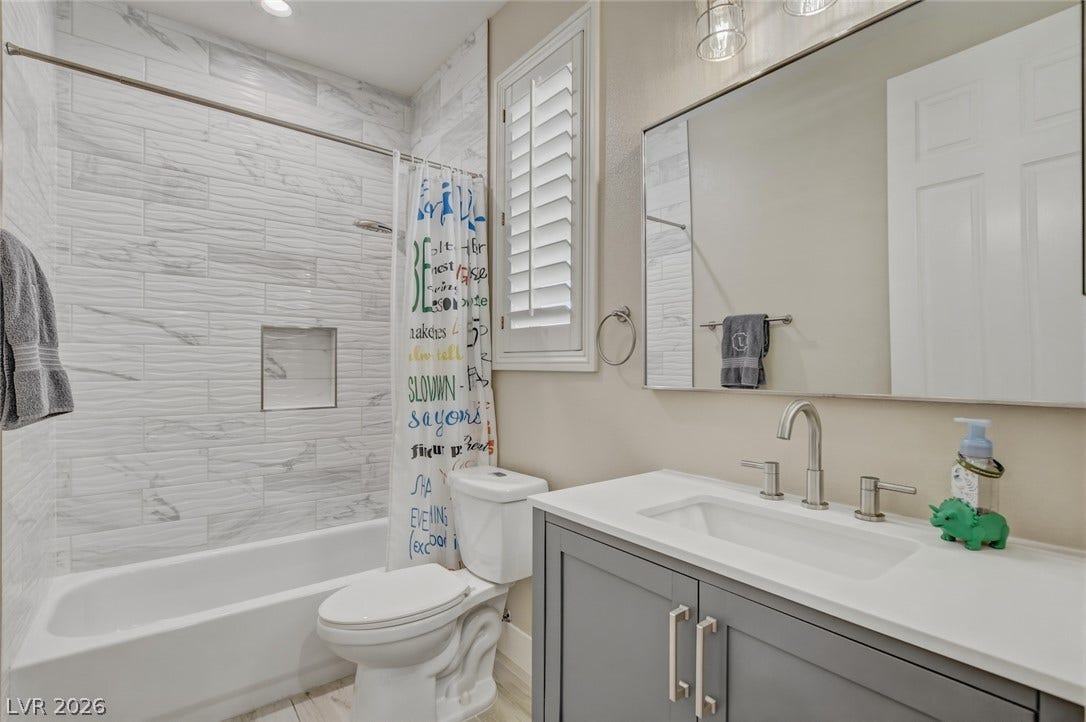 304 Queens Gate Court, Las Vegas, NV 89145