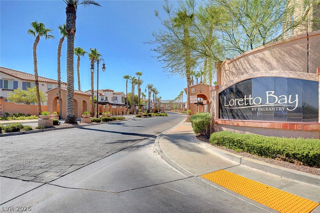 1525 Spiced Wine Avenue, #3105, Henderson, NV 89074 Community entry.