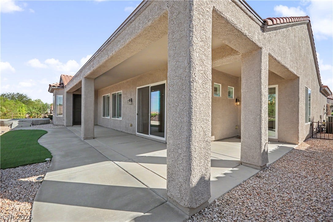2073 Fountain City Street, Henderson, NV 89052 Room to grill, dine, and relax outdoors! this oversized patio is perfect for entertaining or quiet evenings at home.