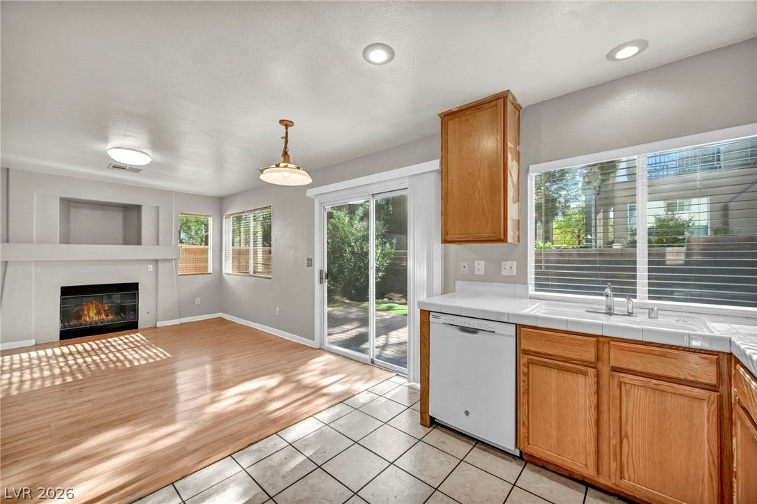 812 Bow Creek Lane, Las Vegas, NV 89134