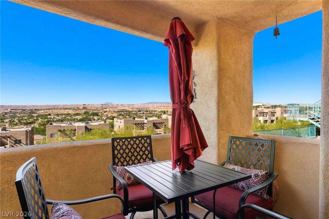 470 Turtleback Road, #7B, Mesquite, NV 89027 View/Front Patio