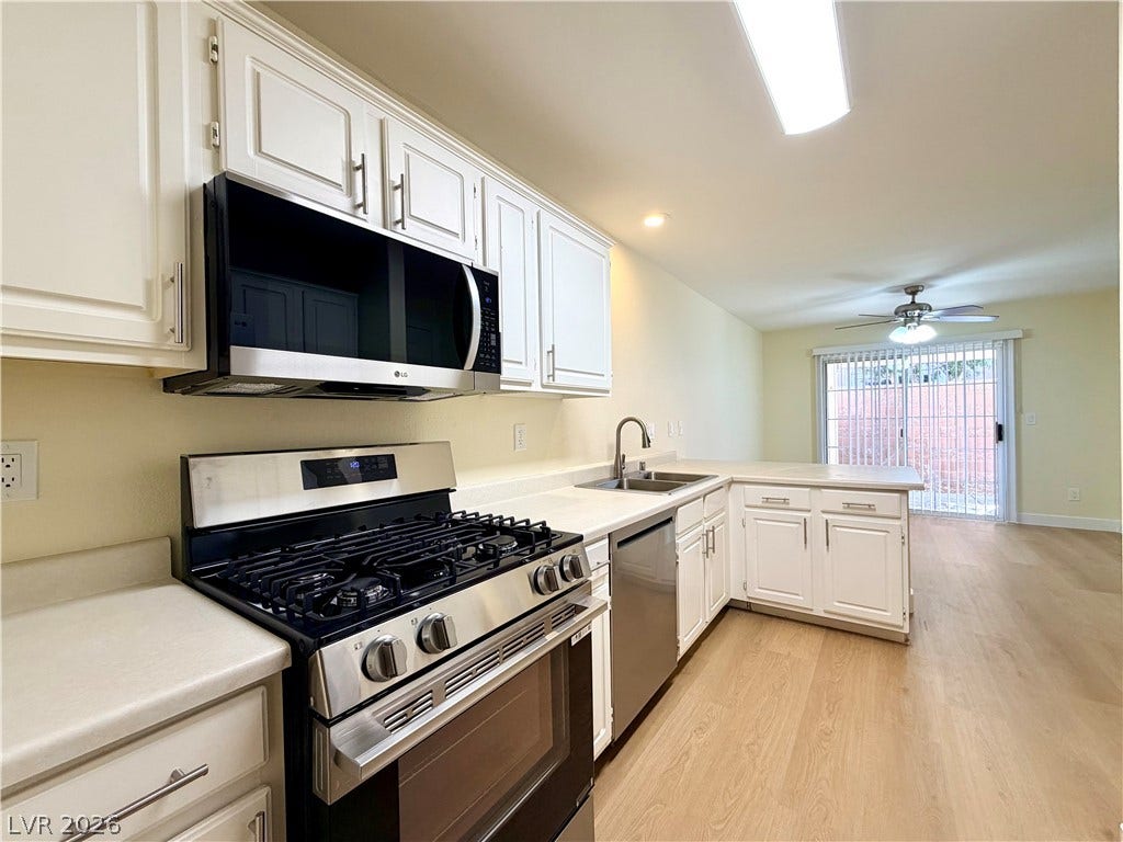 10226 Rocky Tree Street, Las Vegas, NV 89183 10226 Rocky Tree Street, Las Vegas, NV 89183