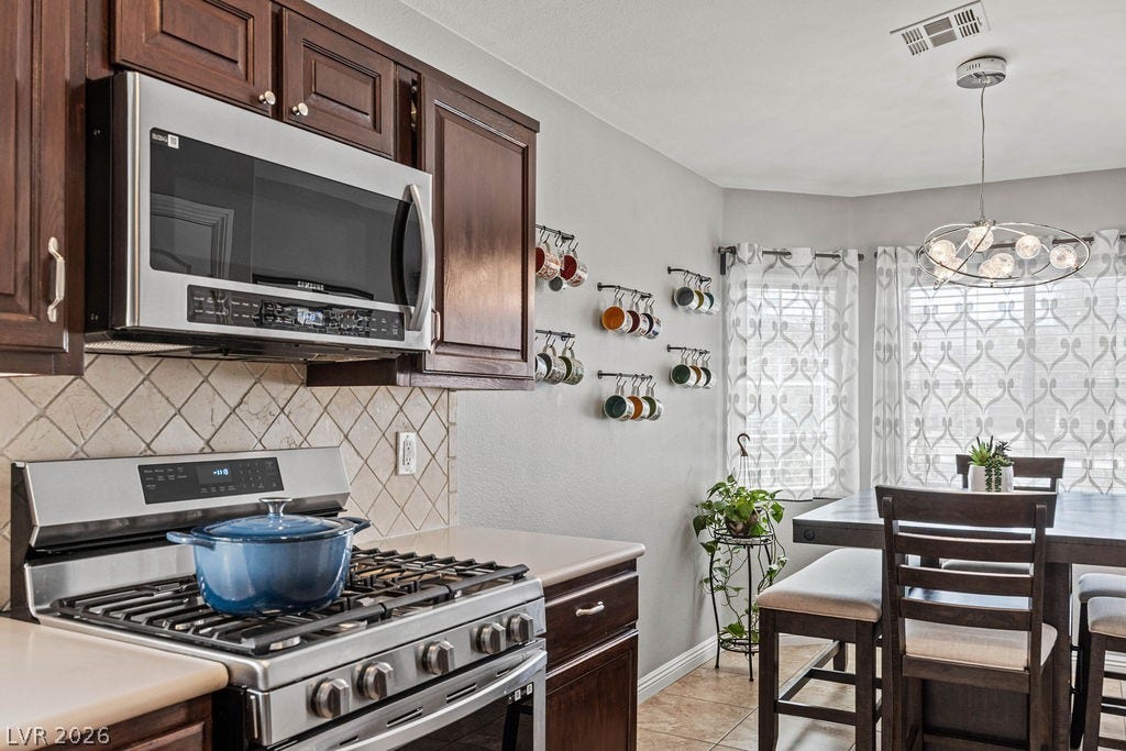 2294 Dakota Sky Court, Henderson, NV 89052 2294 Dakota Sky Court, Henderson, NV 89052