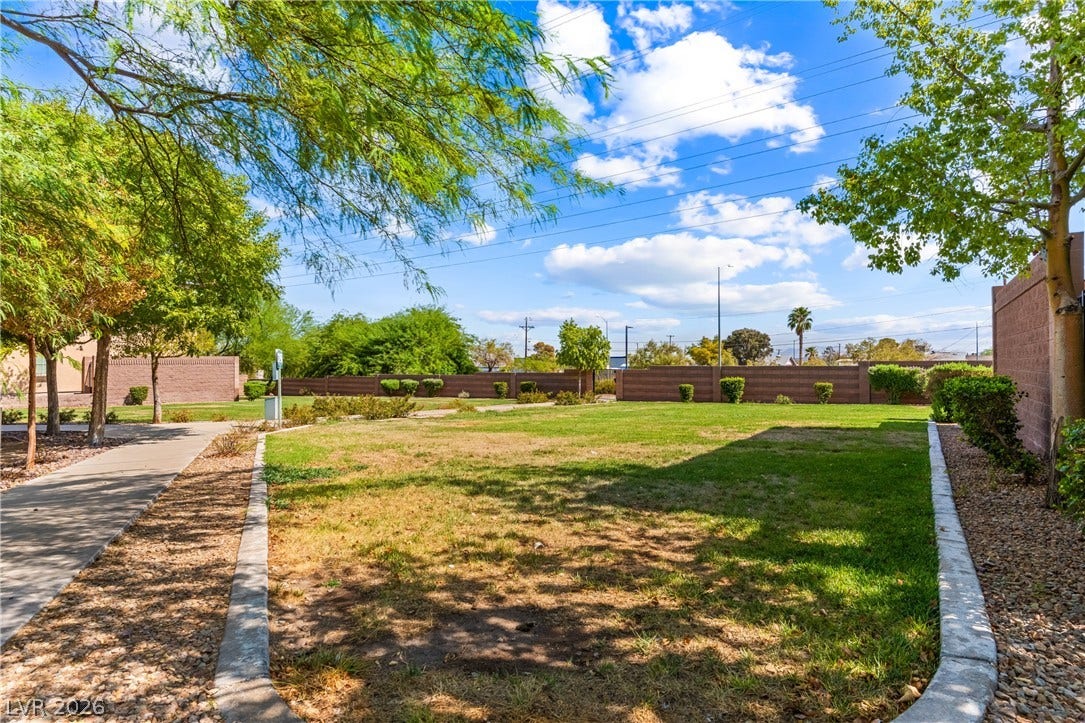 176 Almond Ridge Place, Henderson, NV 89015 176 Almond Ridge Place, Henderson, NV 89015
