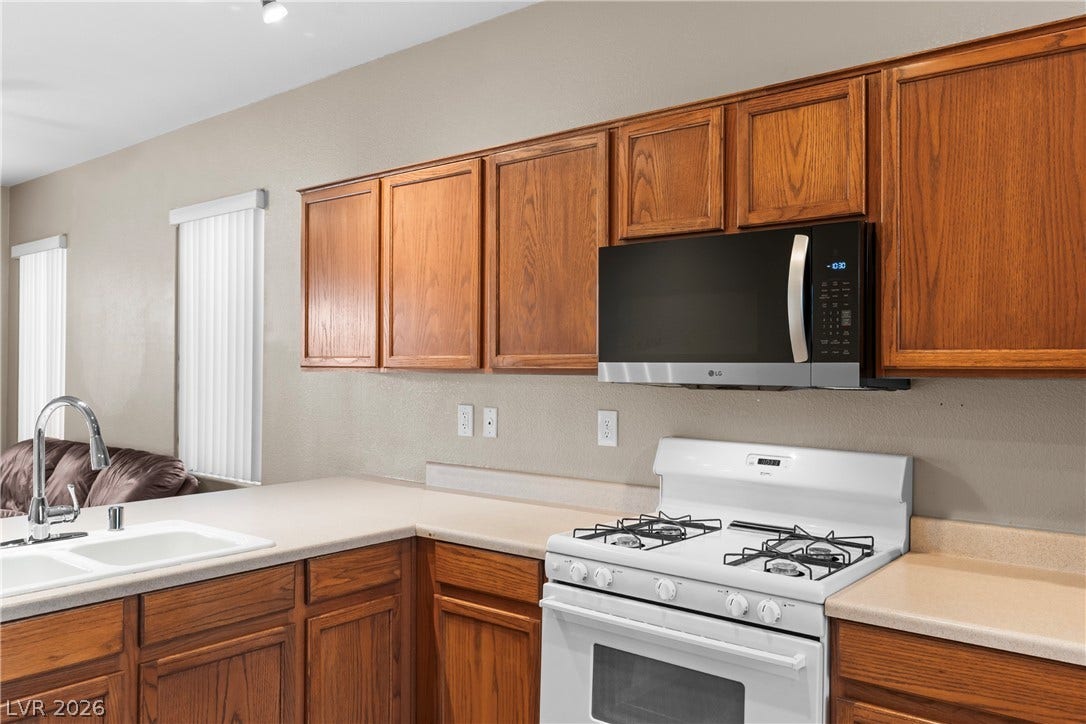 176 Almond Ridge Place, Henderson, NV 89015 176 Almond Ridge Place, Henderson, NV 89015