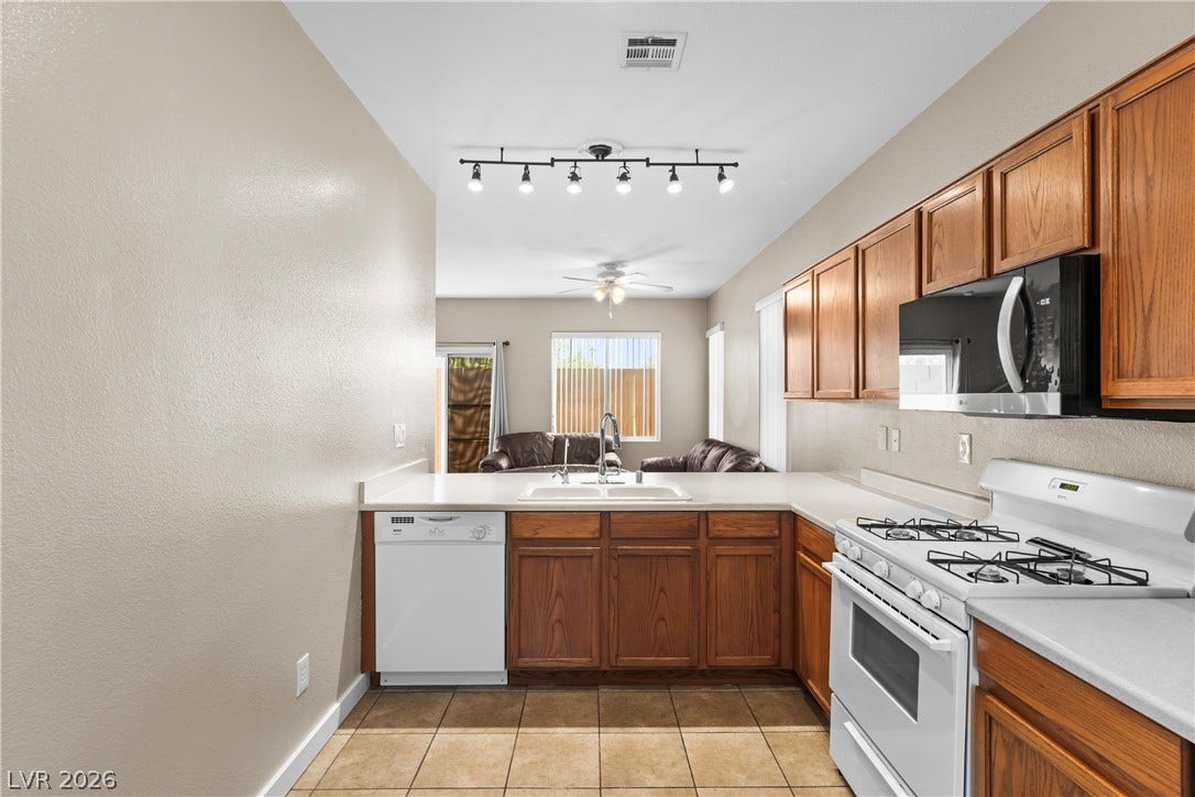 176 Almond Ridge Place, Henderson, NV 89015 176 Almond Ridge Place, Henderson, NV 89015