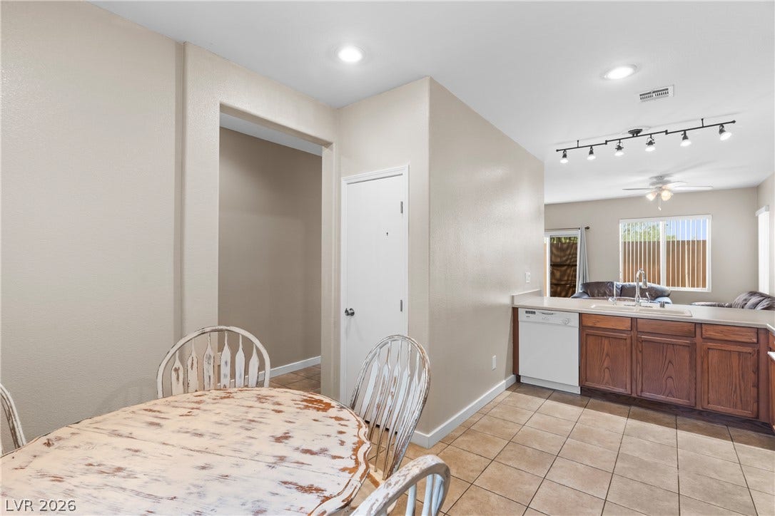 176 Almond Ridge Place, Henderson, NV 89015 176 Almond Ridge Place, Henderson, NV 89015