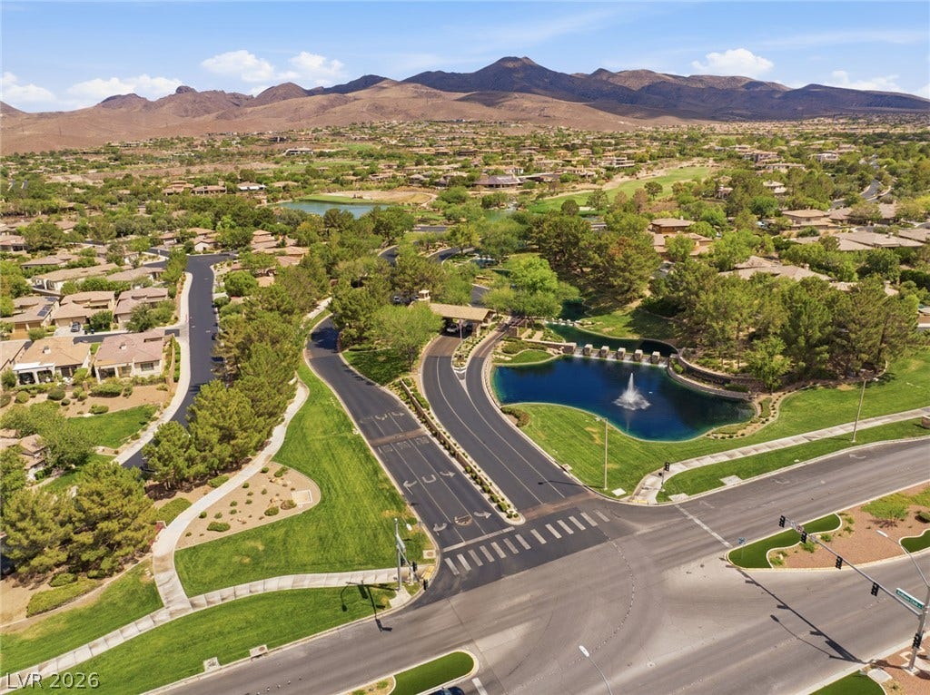 8 Pine Hollow Drive, Henderson, NV 89052 8 Pine Hollow Drive, Henderson, NV 89052
