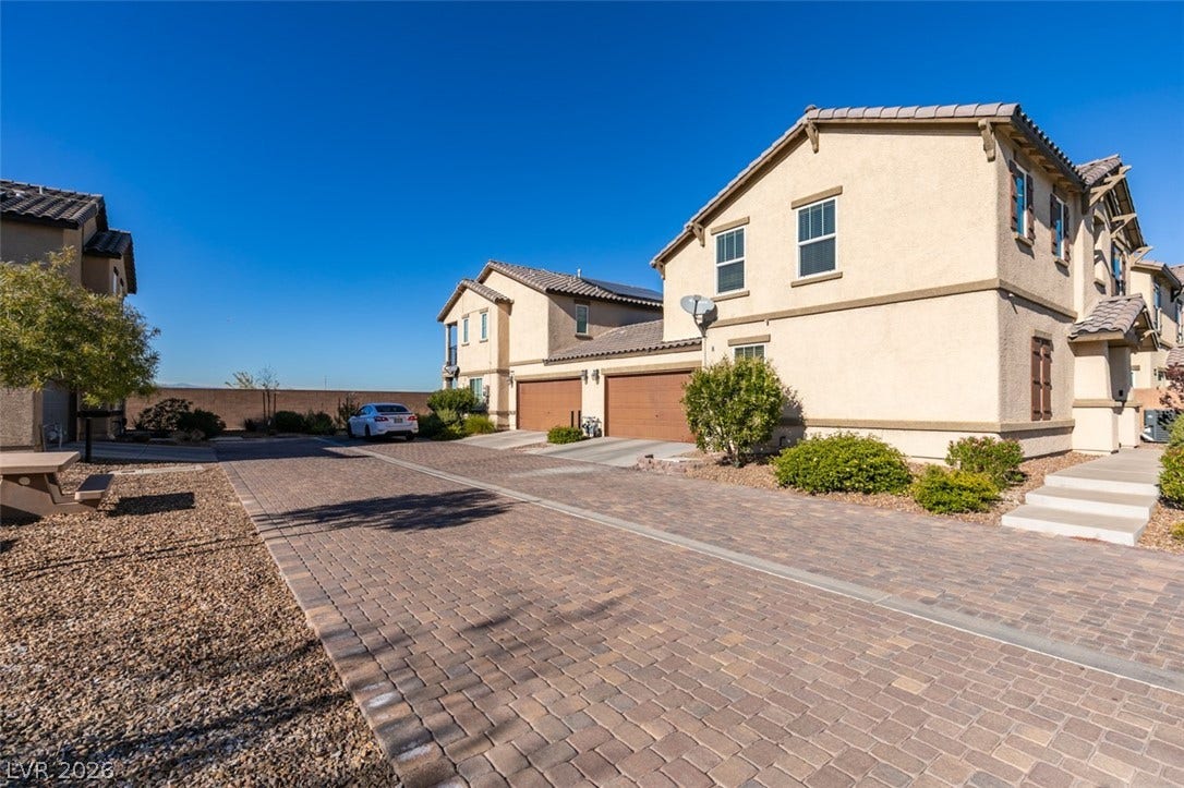 1029 Spotted Saddle Street, Henderson, NV 89015 1029 Spotted Saddle Street, Henderson, NV 89015