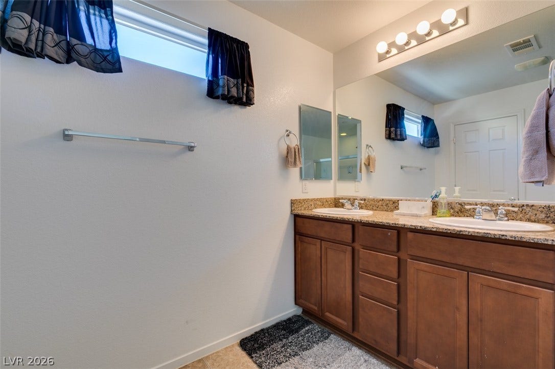 1029 Spotted Saddle Street, Henderson, NV 89015 1029 Spotted Saddle Street, Henderson, NV 89015