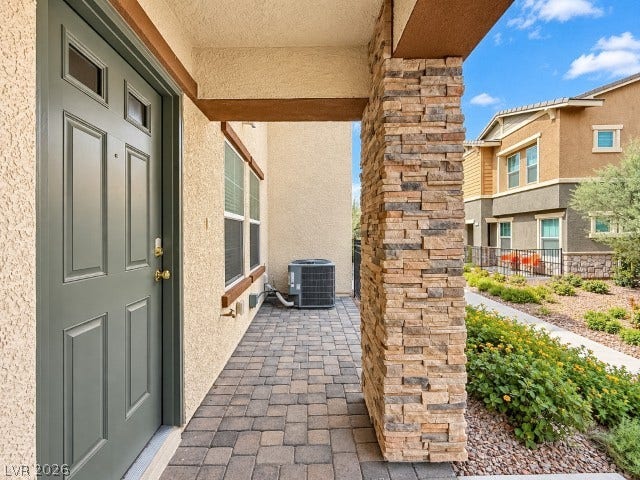 344 Pacific Sparrow Avenue, Henderson, NV 89011 344 Pacific Sparrow Avenue, Henderson, NV 89011