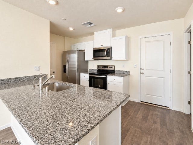 344 Pacific Sparrow Avenue, Henderson, NV 89011 344 Pacific Sparrow Avenue, Henderson, NV 89011