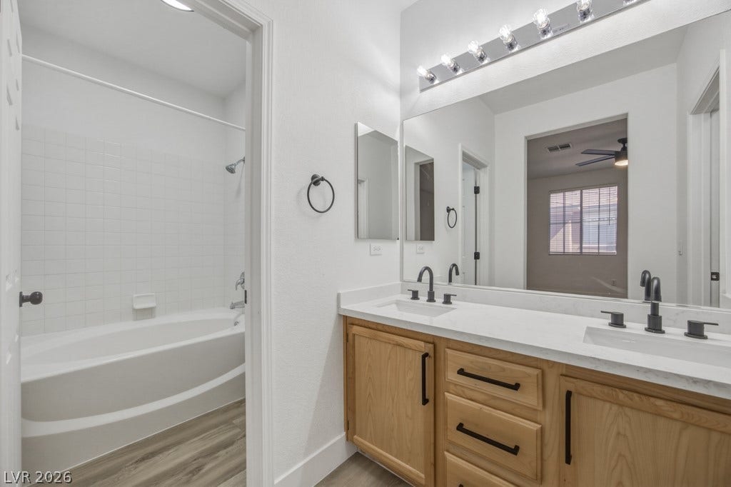 10180 Delray Beach Avenue, #201, Las Vegas, NV 89129