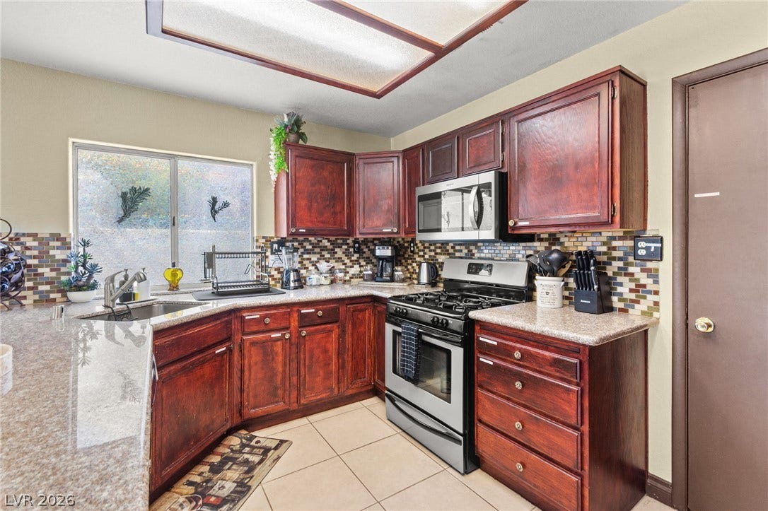 1731 Monte Alban Drive, North Las Vegas, NV 89031