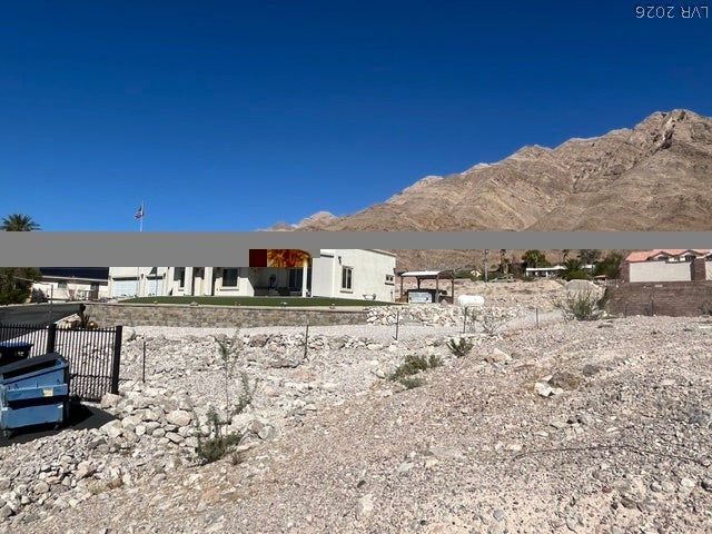 520 Los Feliz Street, Las Vegas, NV 89110 Desert mountains provide a dramatic natural backdrop for this property.