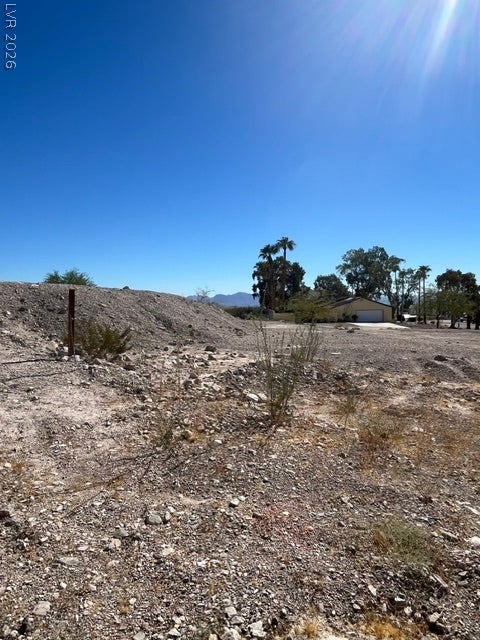 520 Los Feliz Street, Las Vegas, NV 89110 Expansive desert views stretch across, sun-drenched parcel of land.