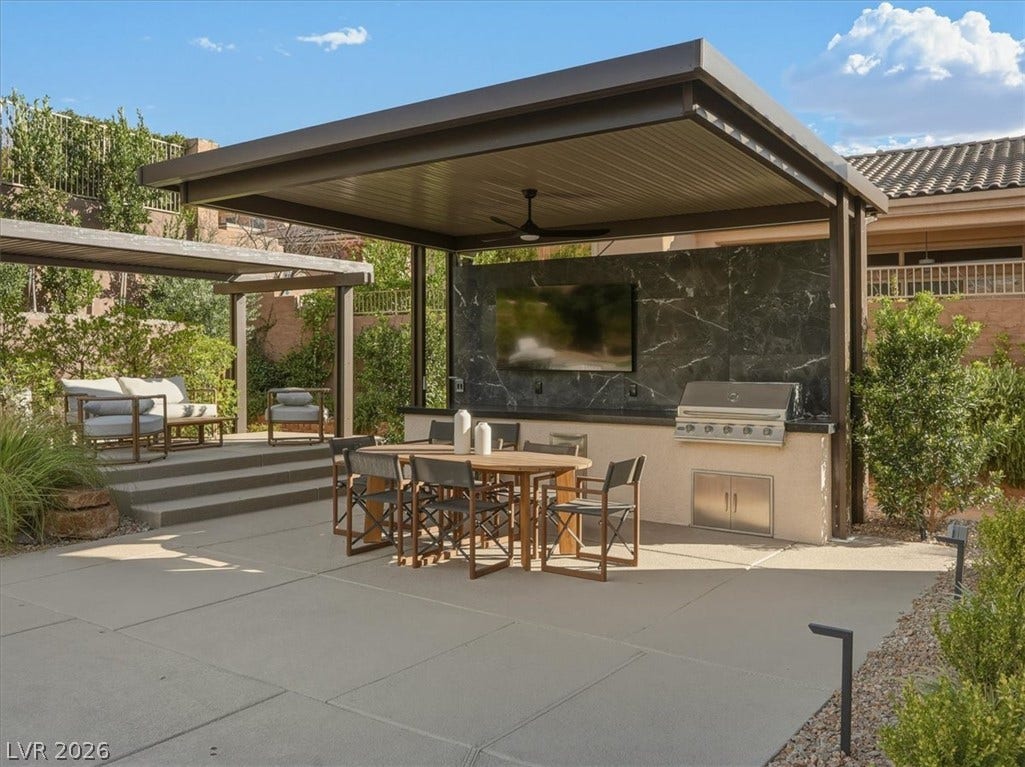 4 El Macero Court, Henderson, NV 89052 4 El Macero Court, Henderson, NV 89052