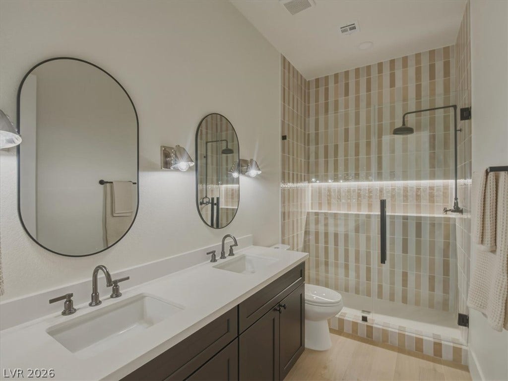 4 El Macero Court, Henderson, NV 89052 4 El Macero Court, Henderson, NV 89052