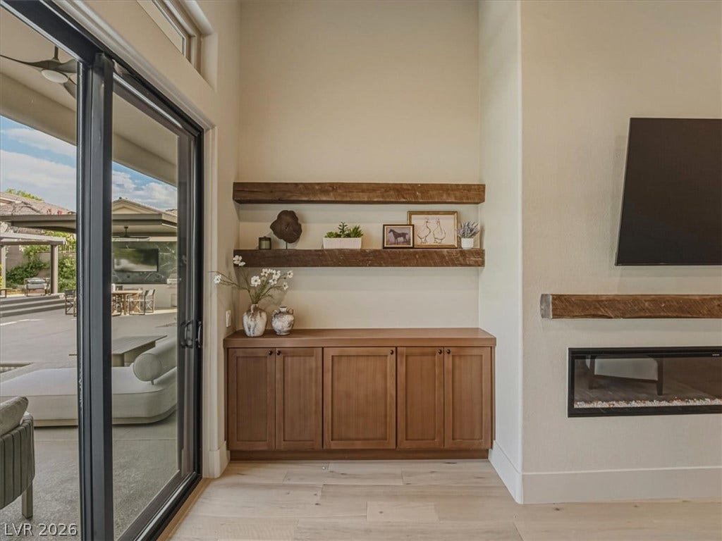 4 El Macero Court, Henderson, NV 89052 4 El Macero Court, Henderson, NV 89052