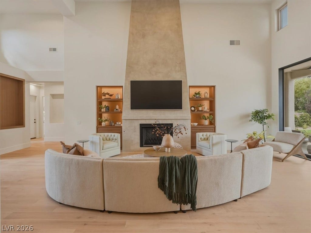 4 El Macero Court, Henderson, NV 89052 4 El Macero Court, Henderson, NV 89052