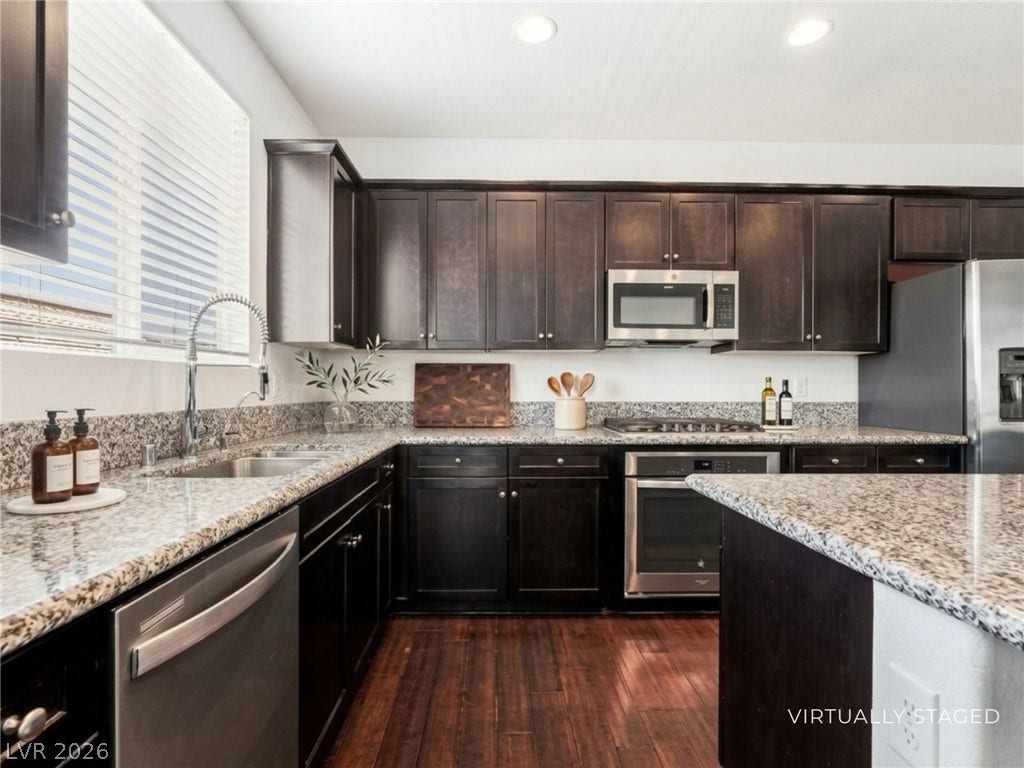 1350 Bear Brook Avenue, Henderson, NV 89074