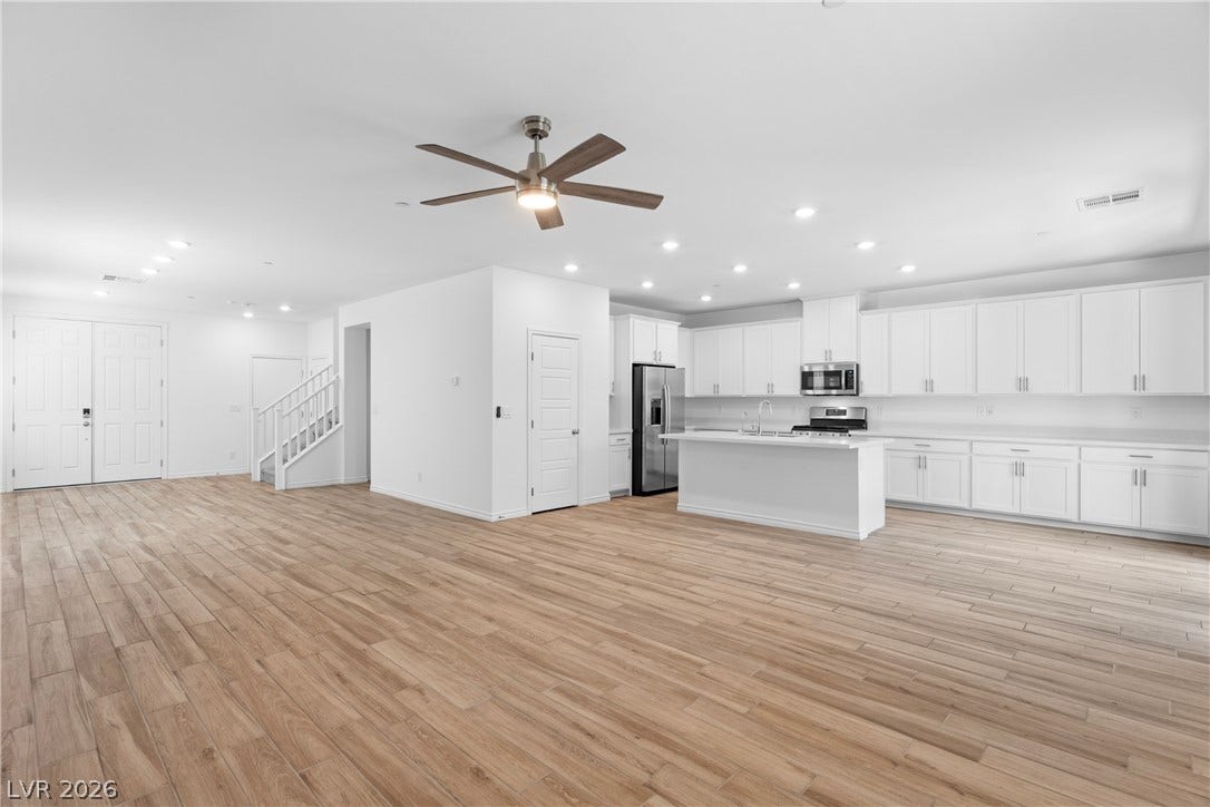 820 Aurelie Ridge Street, Henderson, NV 89011 820 Aurelie Ridge Street, Henderson, NV 89011