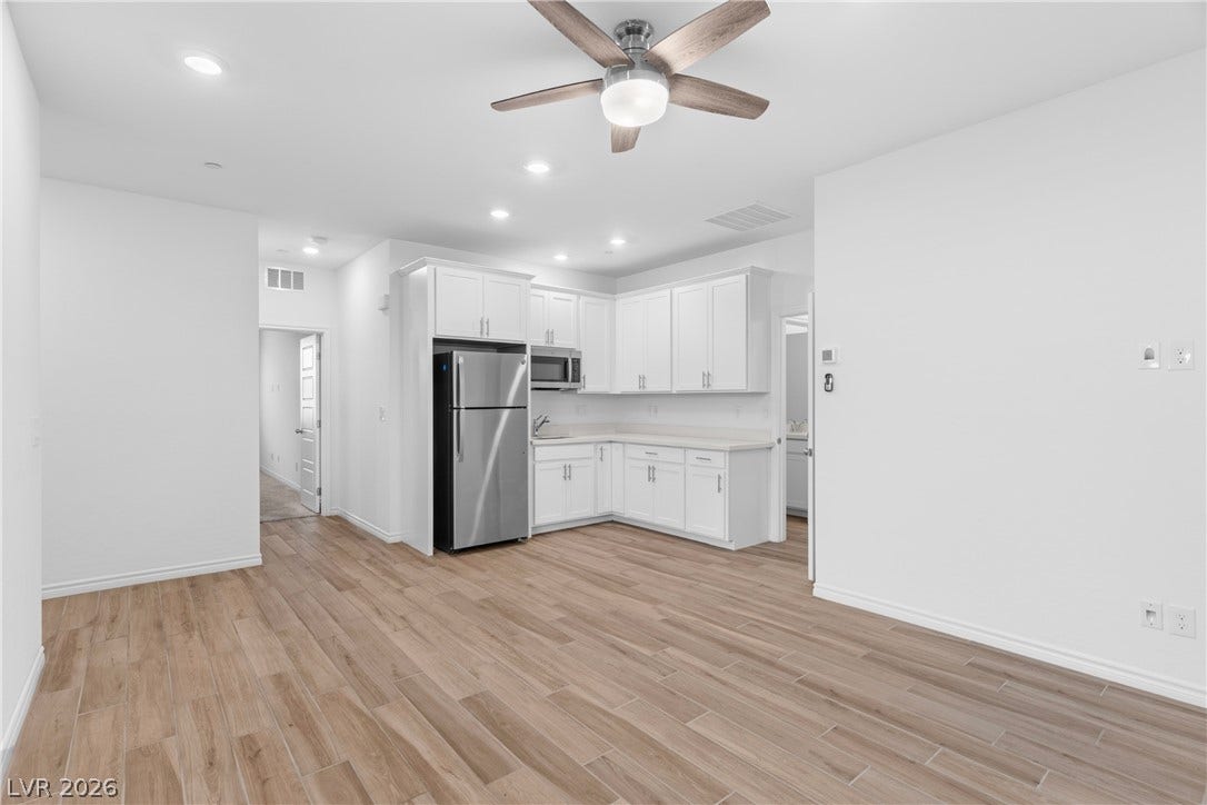 820 Aurelie Ridge Street, Henderson, NV 89011 820 Aurelie Ridge Street, Henderson, NV 89011