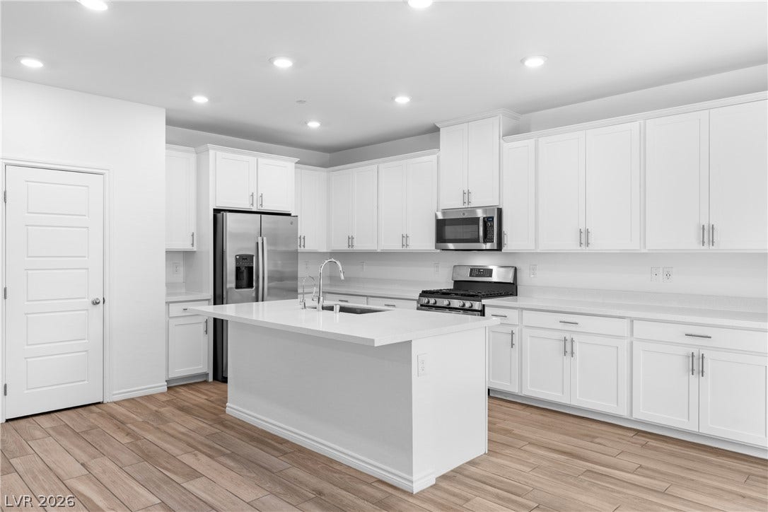 820 Aurelie Ridge Street, Henderson, NV 89011 820 Aurelie Ridge Street, Henderson, NV 89011