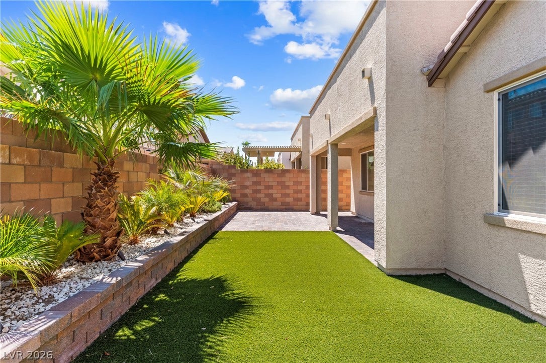 820 Aurelie Ridge Street, Henderson, NV 89011 820 Aurelie Ridge Street, Henderson, NV 89011