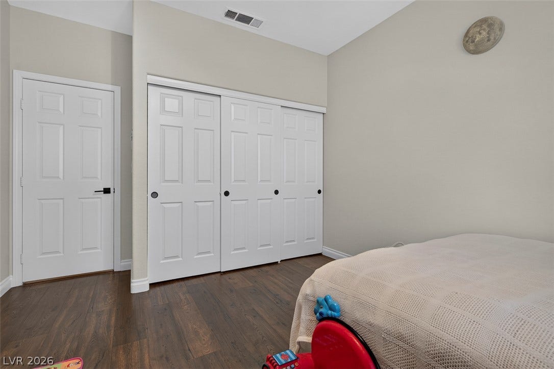 9529 Grand Canal Drive, Las Vegas, NV 89117 9529 Grand Canal Drive, Las Vegas, NV 89117