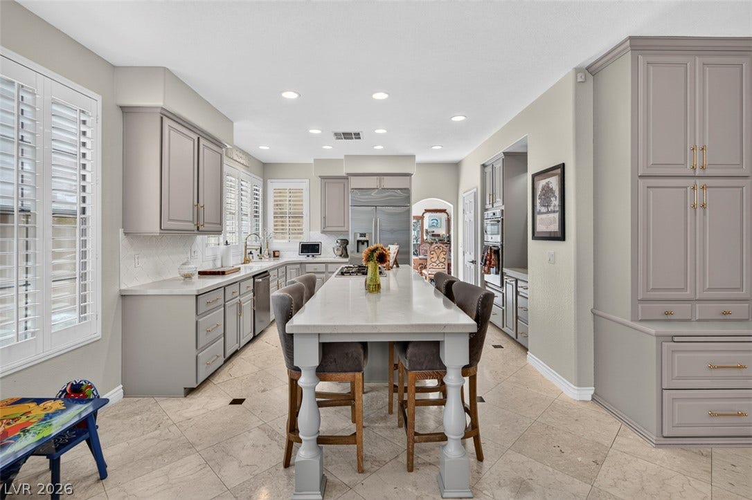 9529 Grand Canal Drive, Las Vegas, NV 89117 9529 Grand Canal Drive, Las Vegas, NV 89117