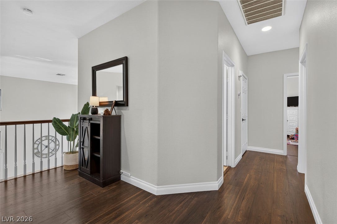 9529 Grand Canal Drive, Las Vegas, NV 89117 Upstairs landing