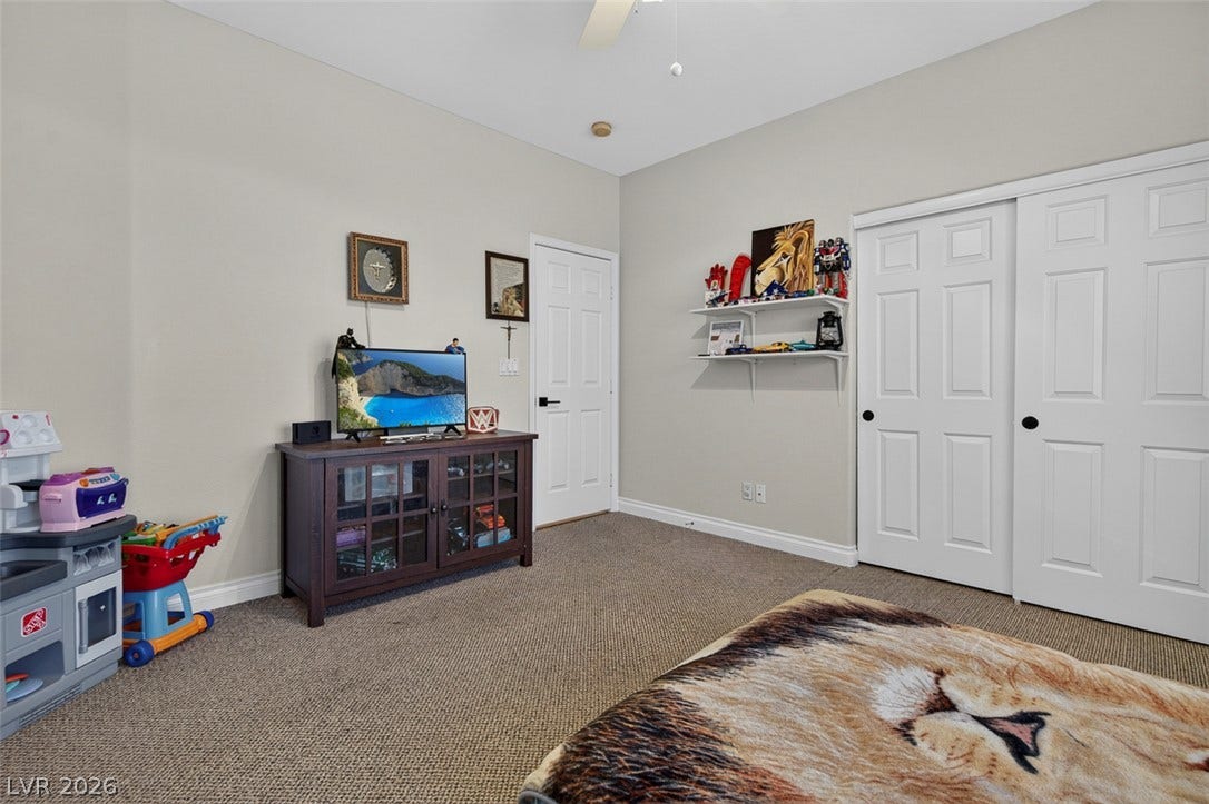 9529 Grand Canal Drive, Las Vegas, NV 89117 9529 Grand Canal Drive, Las Vegas, NV 89117