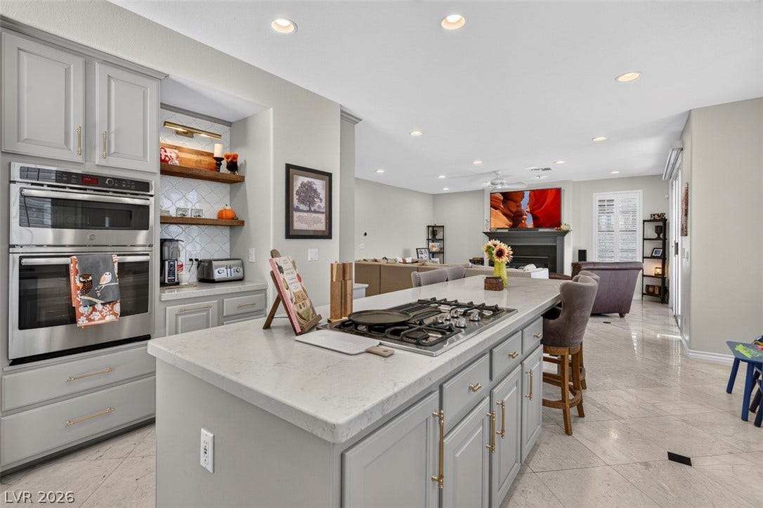 9529 Grand Canal Drive, Las Vegas, NV 89117 9529 Grand Canal Drive, Las Vegas, NV 89117