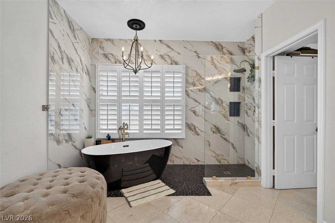 9529 Grand Canal Drive, Las Vegas, NV 89117 Newly updated renovated baths!
