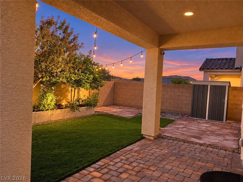 142 Antimony Avenue, Las Vegas, NV 89183 Evenings in your backyard