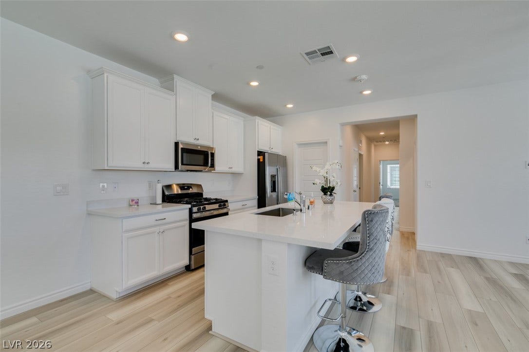 7312 N Decatur Boulevard, #6, North Las Vegas, NV 89131